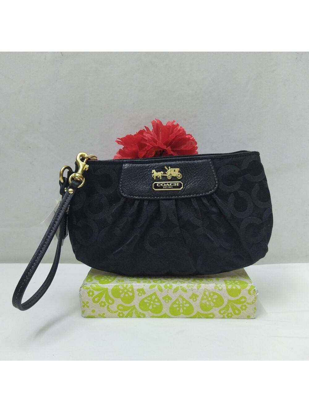Coach Madison Signature Black Canvas Zipper Closure Wristlet - Coin Wallet - NEW